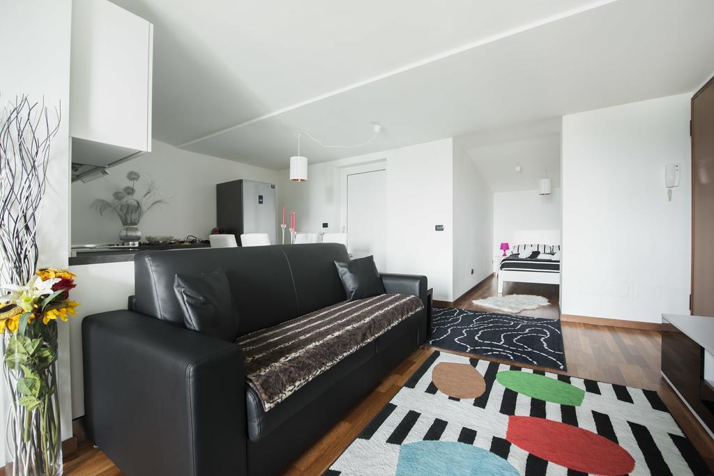 New Luxury Attic Santa Giulia Expo * Mailand